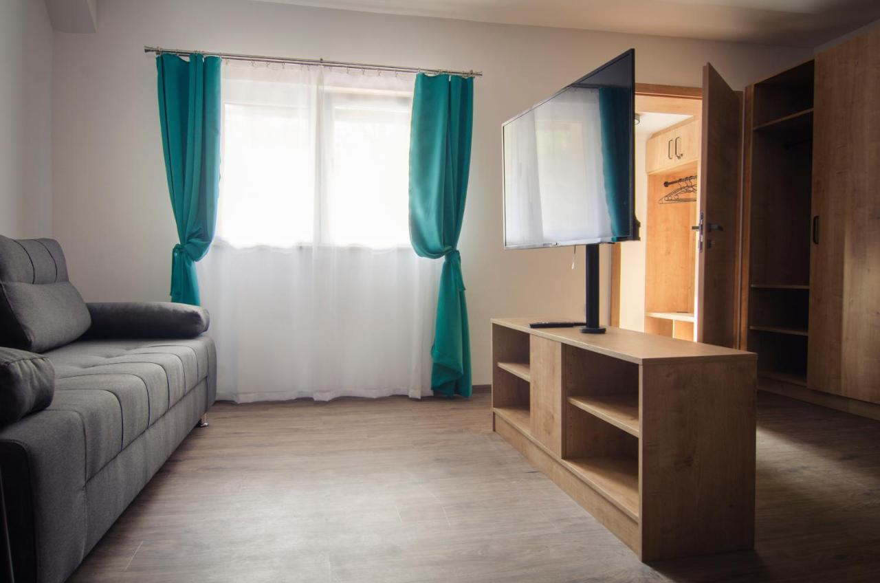Apartments With Private Saunas & Wellness Gobi ポドチェトルテク エクステリア 写真